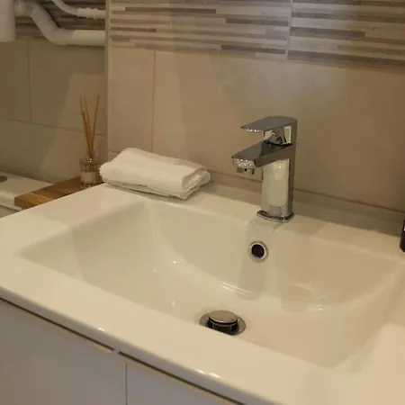 Idealement Situe Proche Disneyland Et Paris * Lagny-sur-Marne